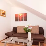 Symphonie Apartment Poreč