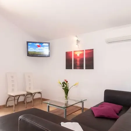 Apartment Symphonie
