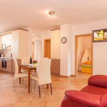 Apartment Symphonie *