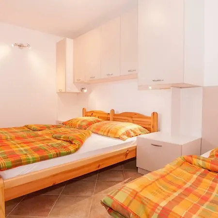 Symphonie Apartment