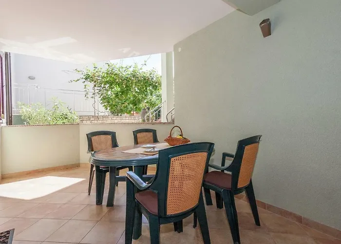Apartment Symphonie Porec