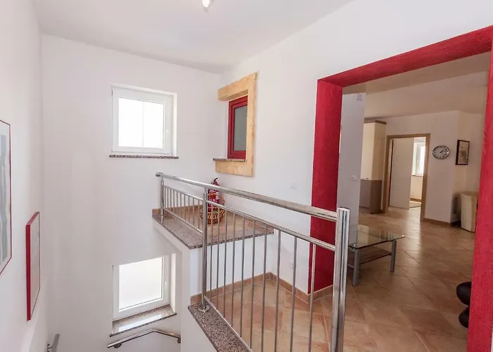 Symphonie Apartment *